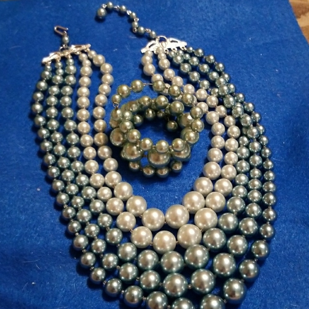 Estate 5 Strand Ombre Colored Necklace wt Bracelet